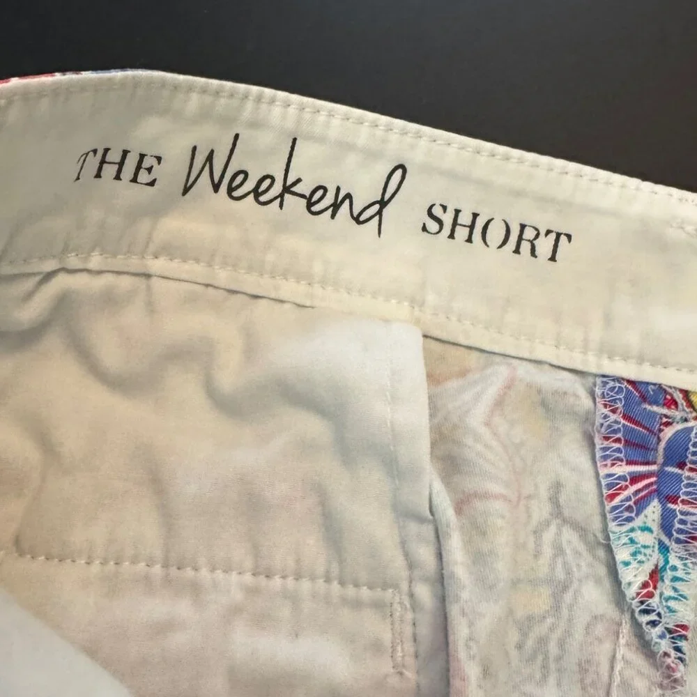 Talbots Weekend Shorts Coastal Shell Paisley Print Chino Flat Front Women Size16
